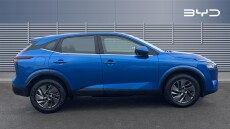 Nissan Qashqai 1.3 DiG-T MH Acenta Premium 5dr Petrol Hatchback